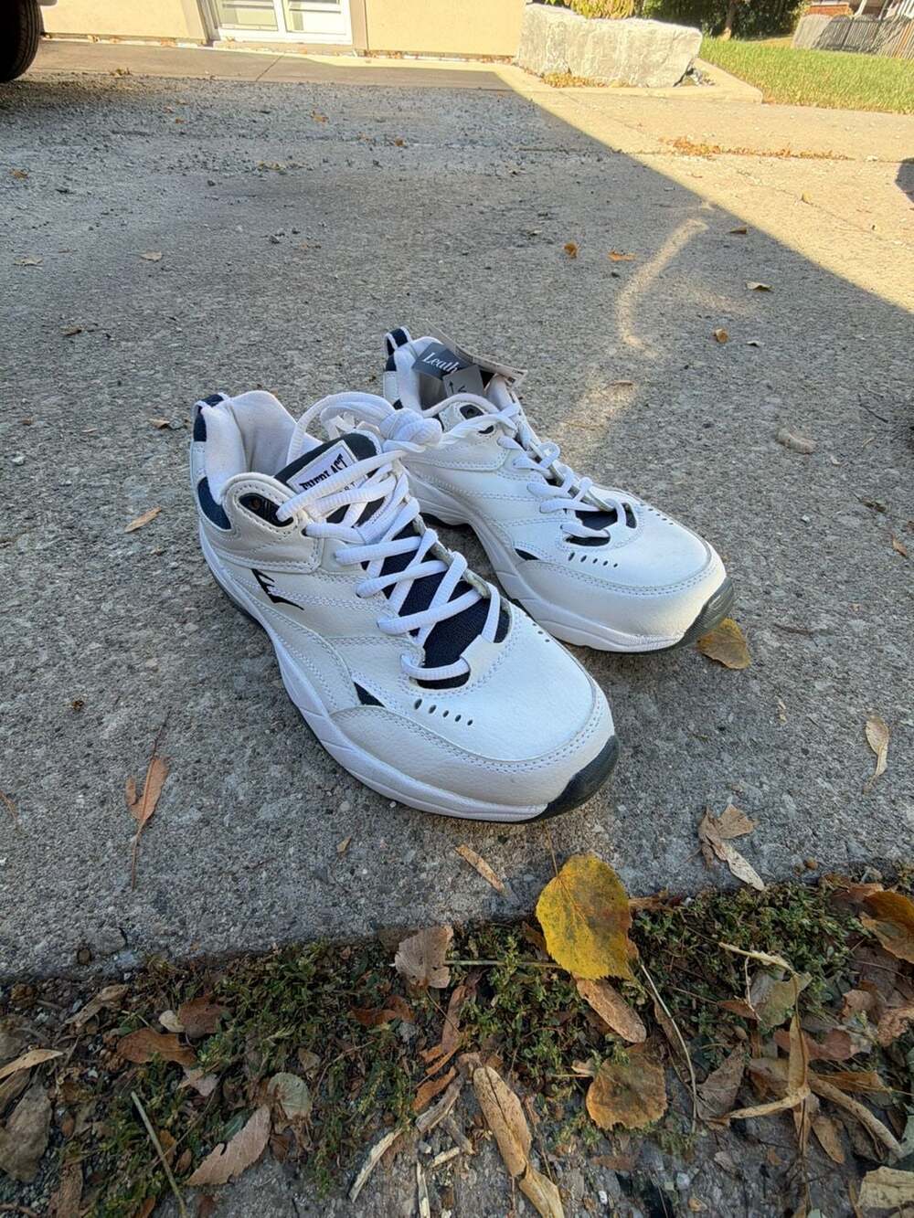 Everlast Sport Louis Size 9 Leather Sneakers White Navy